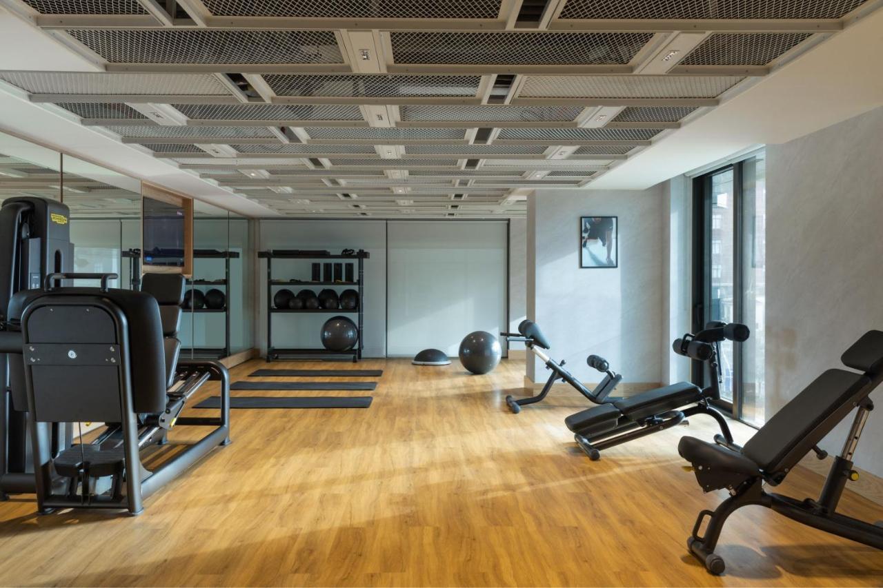 Hotel The Westin Istanbul Nisantasi Esterno foto The gym at the hotel