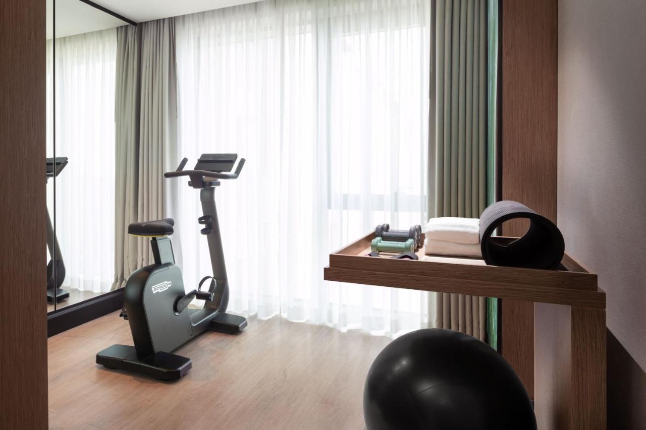 Hotel The Westin Istanbul Nisantasi Esterno foto A home gym